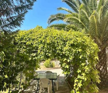 Aregno Apartamento | Appartement en rez de villa