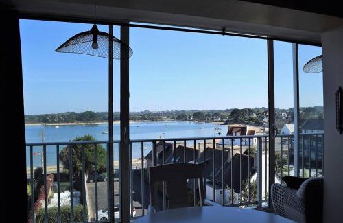 Tregastel Apartamento | Appartement entièrement rénové avec SUPERBE VUE sur la Baie Sainte-Anne à TREGASTEL - Ref 96