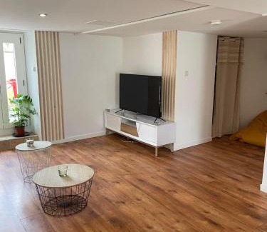 Perigueux Apartamento | Appartement Fa
