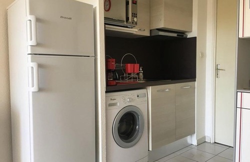 Marseillan Plage Apartamento | Appartement familial 2 pièces cabine en rez-de-chaussée avec terrasse, piscine et proche de la mer - FR-1-326-643