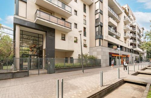 Asnieres-sur-Seine Apartamento | Appartement Fonctionnel Immeuble Neuf