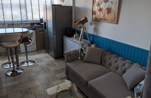 Les Arenes Apartamento | Appartement Fonctionnel, Moderne et Chaleureux à 700 m de la Plage !