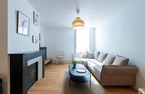 Charleville-Mezieres Apartamento | Appartement Meuse & Mono, en hyper centre
