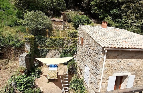 Cognocoli-Monticchi Apartamento | Appartement 3 Pièces Situé au Deuxième Étage D'une Maison de Village en Pierre