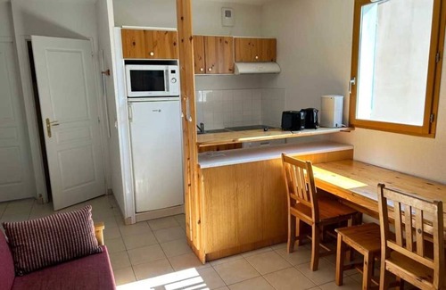 Montbrun-les-Bains Apartamento | Appartement - Piscine - ccbbci0