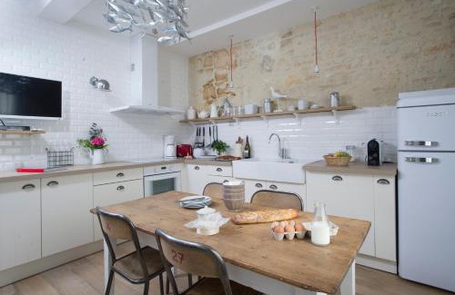 Port-en-Bessin-Huppain Apartamento | Appartement vue port
