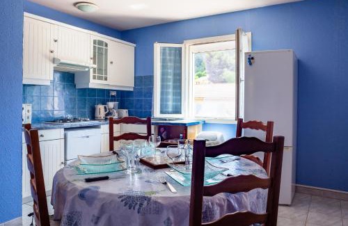 Roquefort-la-Bedoule Apartamento | Appartement Avec Piscine Et Cuisine