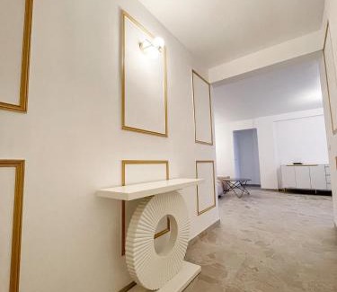 Villefranche-sur-Mer Apartamento | Appartement de luxe climatisé, parking & 2 balcons