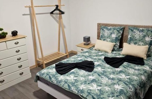 Chateaudun Apartamento | Appartement Hyper Centre Cosy avec Balcon