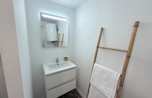 Coupvray Apartamento | Appartement idéal à 10 min de Disney pour 4 pers