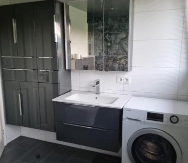 Moers Apartamento | Appartement im weißen Haus