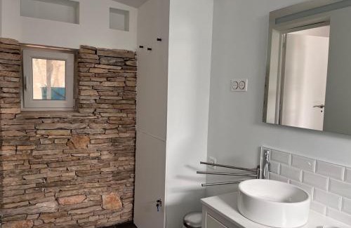 Quartier des Espesses Casa | appartement indépendant avec jardin privé