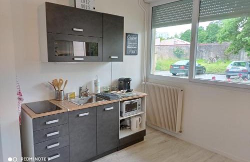 Macon Apartamento | Appartement La Roseraie PARKING PRIVE