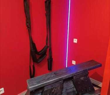 Espondeilhan Casa | Appartement Le Secret Spa billard sensualité
