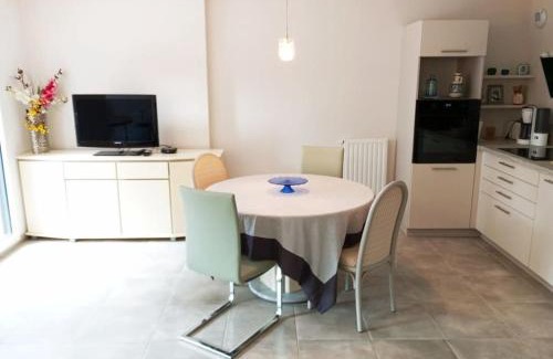 Concarneau Apartamento | Appartement Les Flots d Arthlotte Cabellou Plage