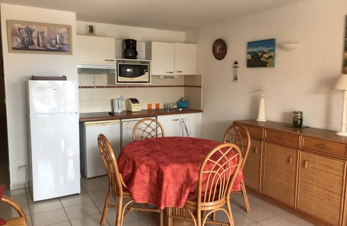 Valras-Plage Apartamento | Appartement les Pieds Dans L'eau