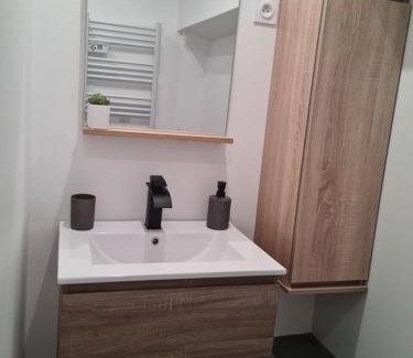 Anduze Apartamento | Appartement Les Picholines - La tranquillité au cœur d'Anduze