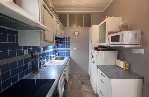 Cauterets Apartamento | Appartement lumineux avec 2 ch. au cœur de Cauterets - FR-1-812-70