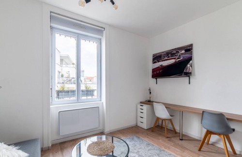 Yves Farge - Le Fleuve Apartamento | Appartement Macé - Welkeys