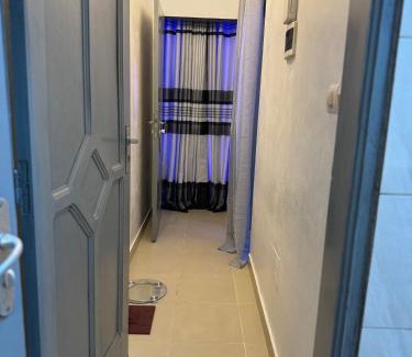 Abomey-Calavi Apartamento | Appartement meublé Chanbre salon