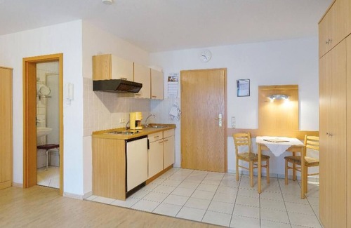 Wurding Apartamento | Apartamento con balcón / terraza en una zona rural.