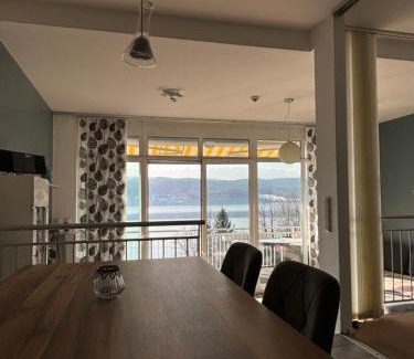 Techelsberg am Worther See Apartamento | Appartement mit Seeblick & Seezugang