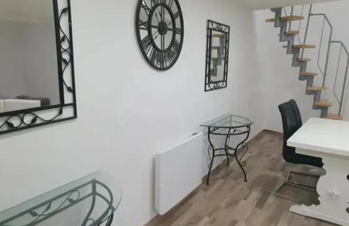 Limeil-Brevannes Apartamento | Appartement moderne à Limeil-Brévannes de 56 m² avec jardin