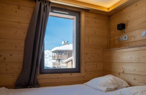 Val-Thorens Apartamento | Appartement moderne à Val Thorens - 4 pers - 1 chambre, 1 cabine, skis aux pieds, balcon - FR-1-637-30