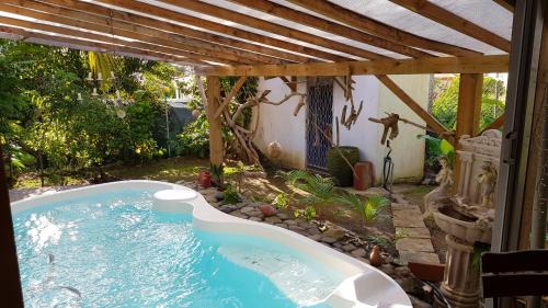 Le Lamentin Apartamento | Appartement moderne à Le Lamentin avec piscine partagée - 20m²