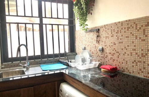 Lingwala Apartamento | Appartement Moderne, 1 Chambre, Bandal ,