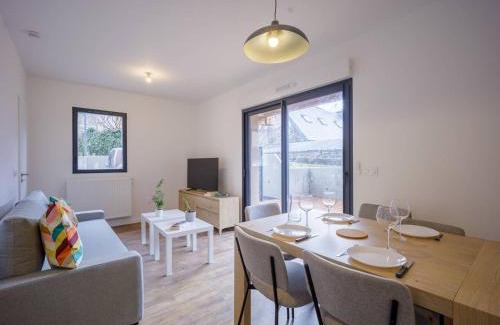 Peyragudes Apartamento | Appartement Neuf à Loudenvielle, 6 Pers, Proche Commerces et Ski, Terrasse Sud - FR-1-695-17
