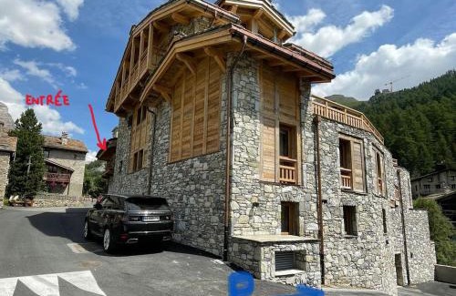 Le Fornet Apartamento | Appartement neuf avec cheminée, proche pistes, Val d'Isère - FR-1-567-102