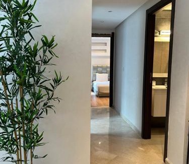 Oulad Khallouf Apartamento | Appartement neuf & moderne avec clim, piscine & balcon,Proche Jemaa el-Fna & Guéliz