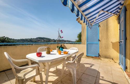 Chateauneuf-Grasse Apartamento | Appartement Numéro 2 - piscine