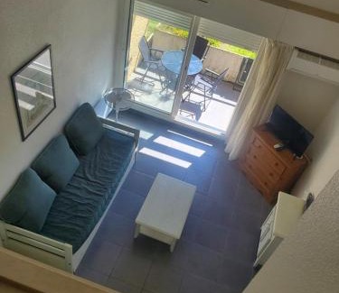 Saint-Cyprien Apartamento | Appartement piscine golf