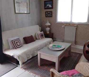 Pont-l'Abbe Apartamento | Appartement Pont l'Abbé Entre océan et campagne
