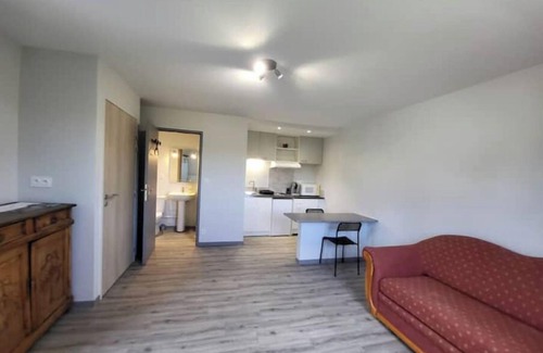 Grazac Apartamento | Appartement Pour 2 Personnes "La Tanière"