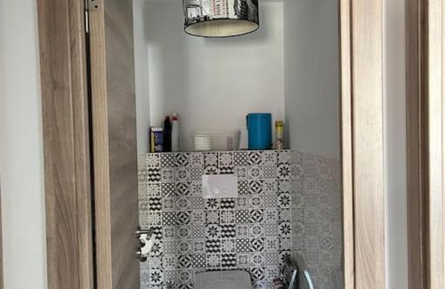 Oyonnax Apartamento | Appartement privé et lumineux en centre-ville, à Oyonnax, proche des lacs