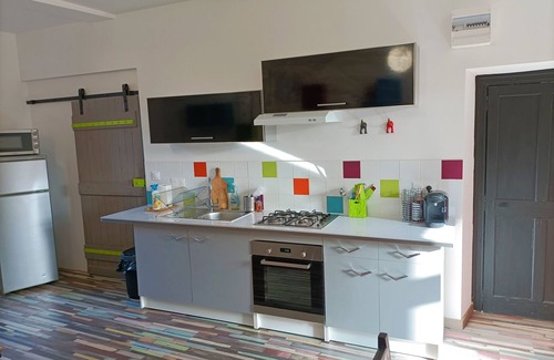 Remoulins Apartamento | Appartement Proche Gardon