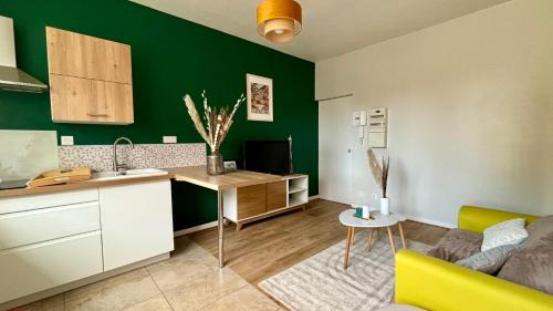 Gare-Jouvenet Apartamento | Appartement proche gare avec garage