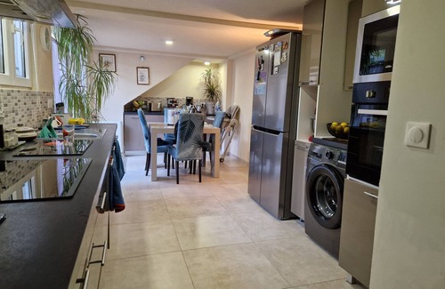 Alfortville Casa | Appartement Ré Jardin Privée 5mn du RER C à 15 mn Paris et 30 mn de Disneyland