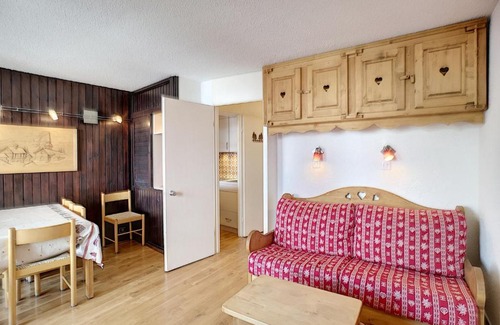 Reberty Apartamento | Appartement rénové 2 pièces, 6 pers, balcon sud, ski aux pieds - Les Menuires - FR-1-178-59