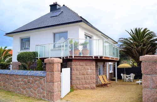 Tregastel Apartamento | Appartement rénové 3* avec jardin et WIFI à 20m de la plage - Trégastel - FR-1-368-77