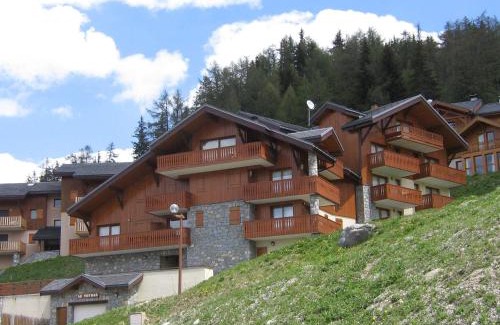 Vallandry Apartamento | Appartement rénové 4 pièces, 8 pers, près des pistes, Vallandry, parking, balcon sud - FR-1-411-154
