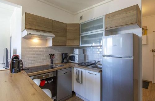 Eaux-Bonnes Apartamento | Appartement rénové 8 pers, terrasse, ski, wifi - FR-1-400-106