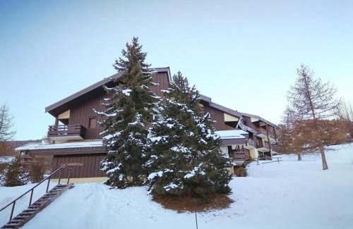 Montalbert Apartamento | Appartement Rénové, Accès Direct aux Pistes, Balcon, Parking Gratuit, 5 Pers. - FR-1-181-2473