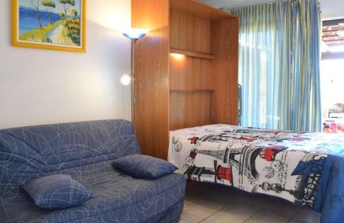 Saint-Pierre-la-Mer Apartamento | Appartement RDC 2 pièces+cabine, piscine, terrasse, parking privé - Saint Pierre La Mer - FR-1-229D-71
