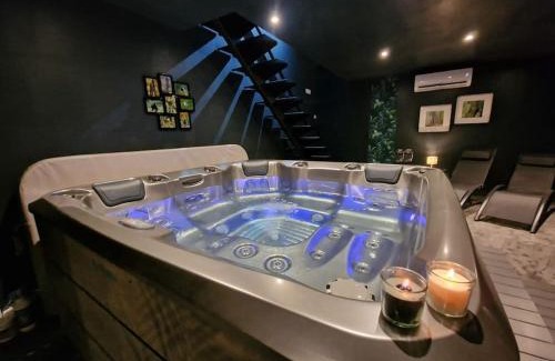 Camblain-Chatelain Apartamento | Appartement, sauna et jacuzzi ! Le Salento Spa