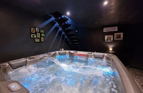 Camblain-Chatelain Apartamento | Appartement, sauna et jacuzzi ! Le Salento Spa