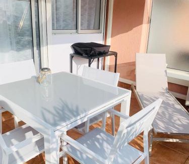 Boulouris-sur-Mer Apartamento | Appartement Saint-Raphaël